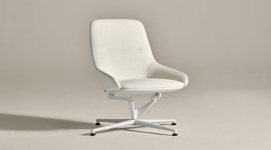 Display of Kiaura lounge chair