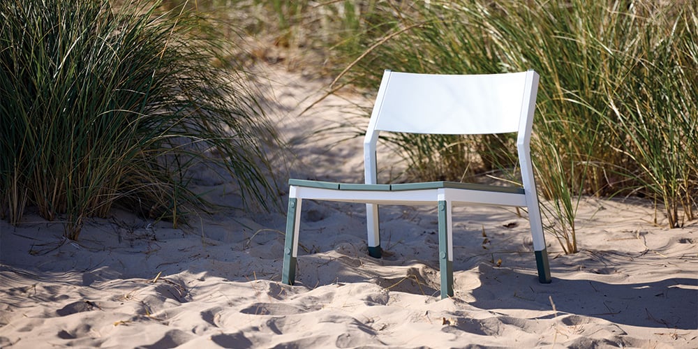 Outspan Lounge Chair