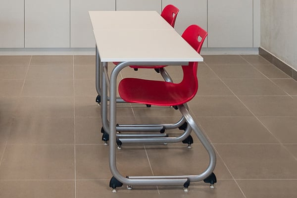 Intellect Wave Cantilever Desk