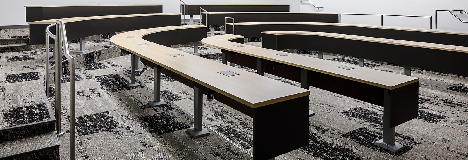 Seminar Tables