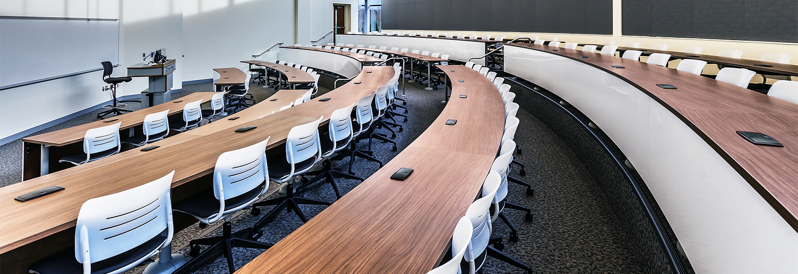 Seminar Tables