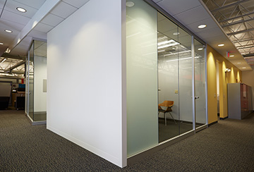 EvokeWall_MagneticPolyPanels_LightlineWall_frostedandclearglasspanels_2 - Copy_web.jpg